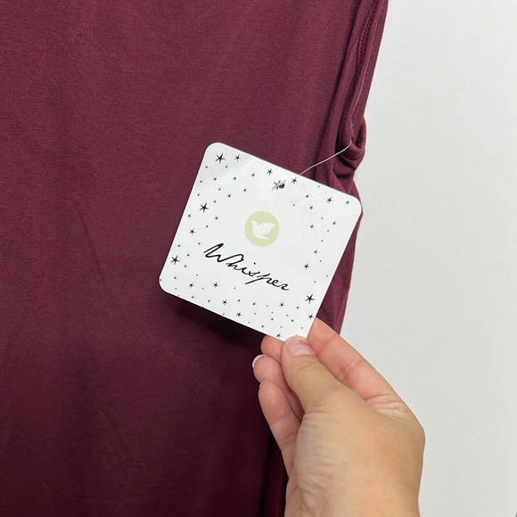 Whisper Activewear Burgundy Wine color Tank Size XS - Picture 2 of 4